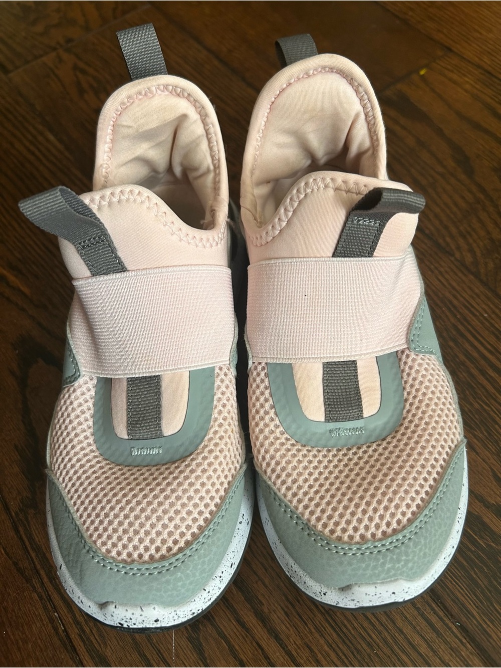 All In Motion - Kids Slip-On Sneakers in Light Pink
